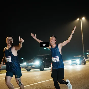 Runner Photo 7491983