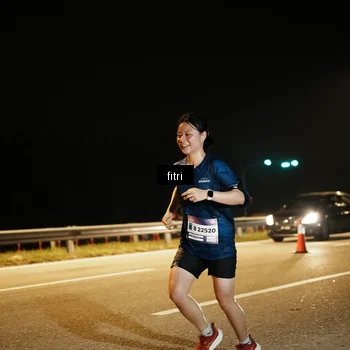 Runner Photo 7491984
