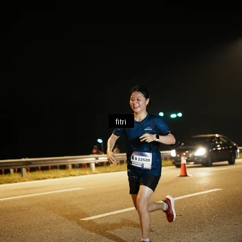 Runner Photo 7491988