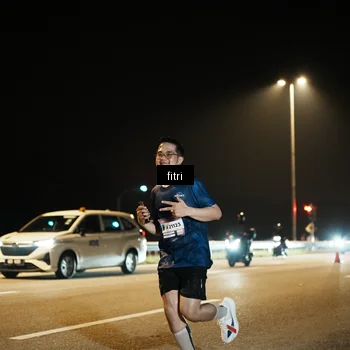 Runner Photo 7492026