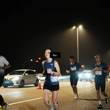 Runner Photo 7492042