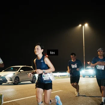 Runner Photo 7492043
