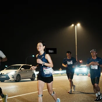 Runner Photo 7492067