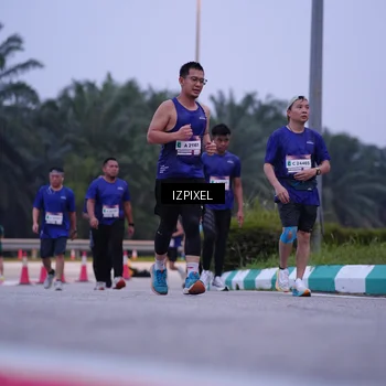 Runner Photo 7492073