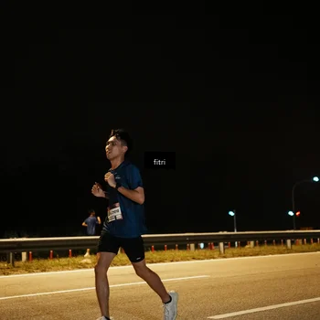 Runner Photo 7492079