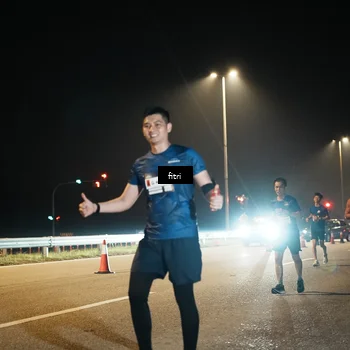 Runner Photo 7492088