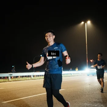 Runner Photo 7492091