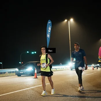 Runner Photo 7492111