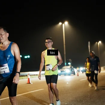 Runner Photo 7492113