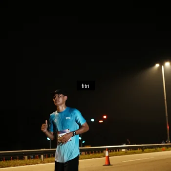 Runner Photo 7492119