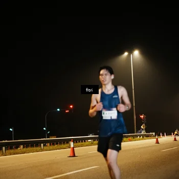 Runner Photo 7492129