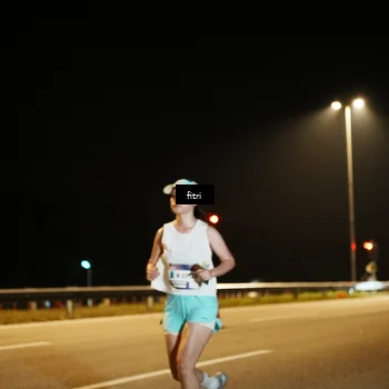 Runner Photo 7492137