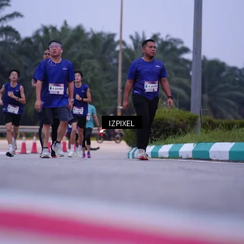 Runner Photo 7492151
