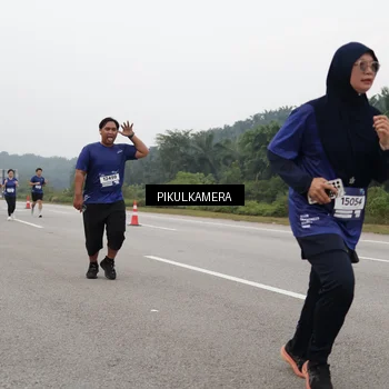 Runner Photo 7492154