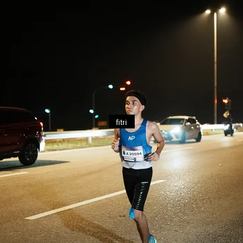 Runner Photo 7492157