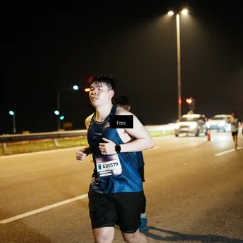 Runner Photo 7492168