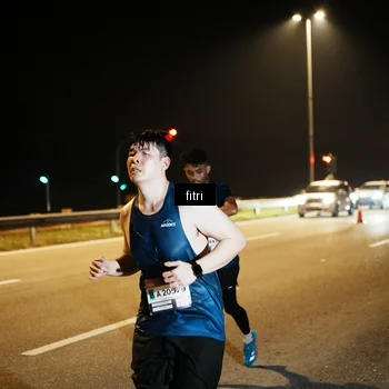 Runner Photo 7492171