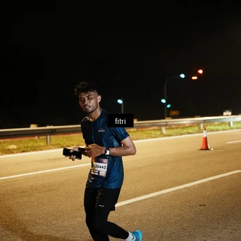 Runner Photo 7492175