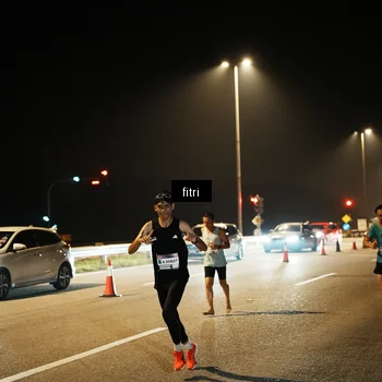 Runner Photo 7492177