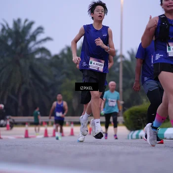 Runner Photo 7492215