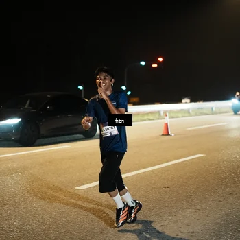 Runner Photo 7492216