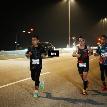 Runner Photo 7492219