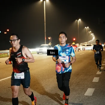 Runner Photo 7492223