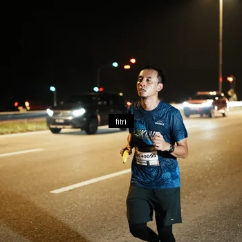 Runner Photo 7492227