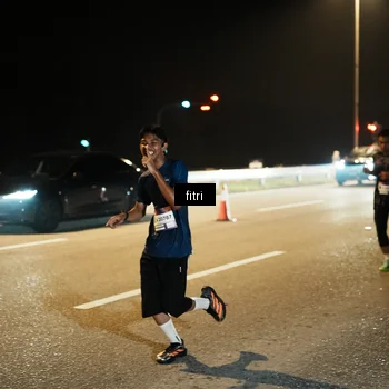 Runner Photo 7492234