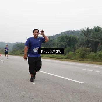 Runner Photo 7492237