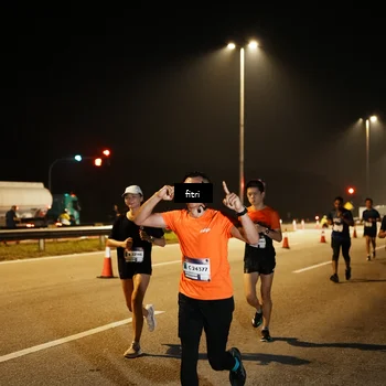 Runner Photo 7492243