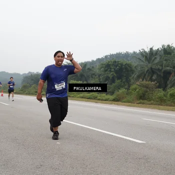 Runner Photo 7492264