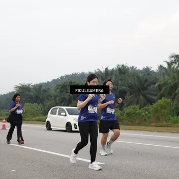 Runner Photo 7492265