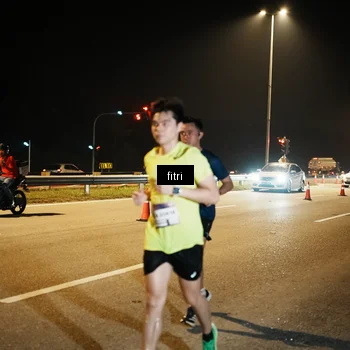 Runner Photo 7492271