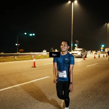 Runner Photo 7492275