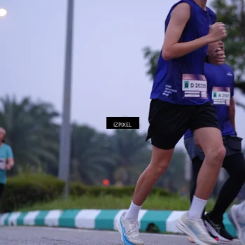 Runner Photo 7492276