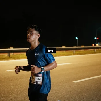 Runner Photo 7492286