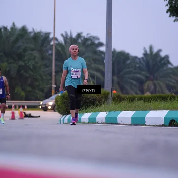 Runner Photo 7492290