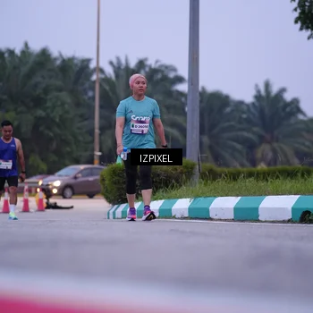 Runner Photo 7492318