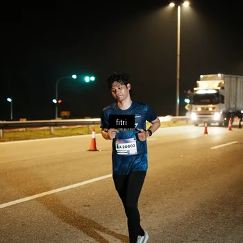 Runner Photo 7492329