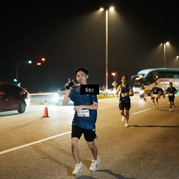 Runner Photo 7492341