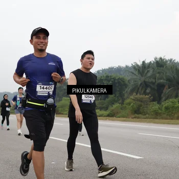 Runner Photo 7492351
