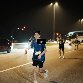 Runner Photo 7492356