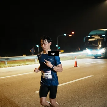 Runner Photo 7492373