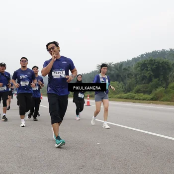 Runner Photo 7492375