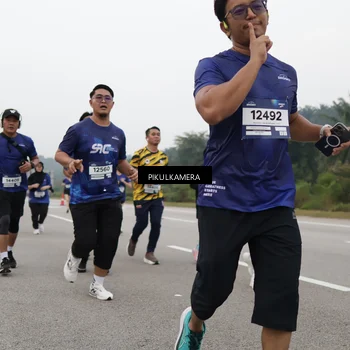 Runner Photo 7492390