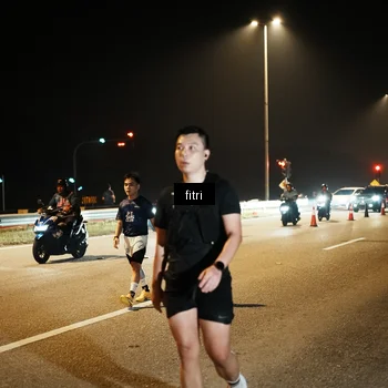 Runner Photo 7492394