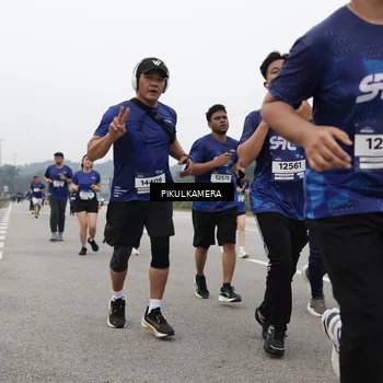 Runner Photo 7492408