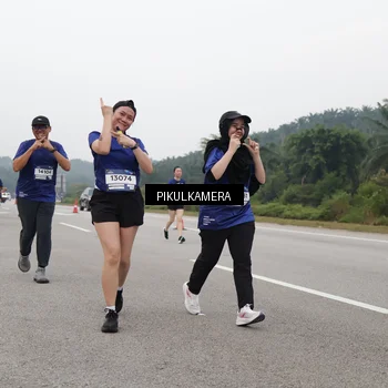 Runner Photo 7492434