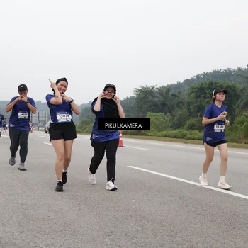 Runner Photo 7492456